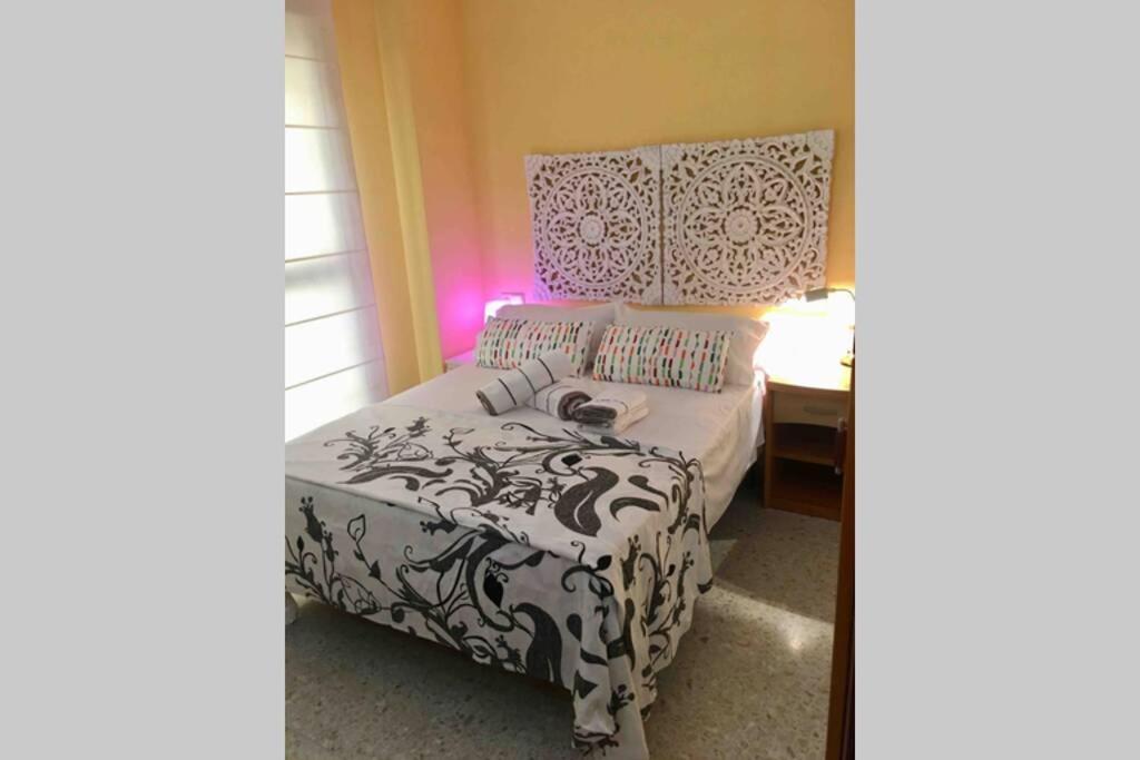 Confortable-Tranquilo Apartamento Junto Al Centro มาลากา ภายนอก รูปภาพ